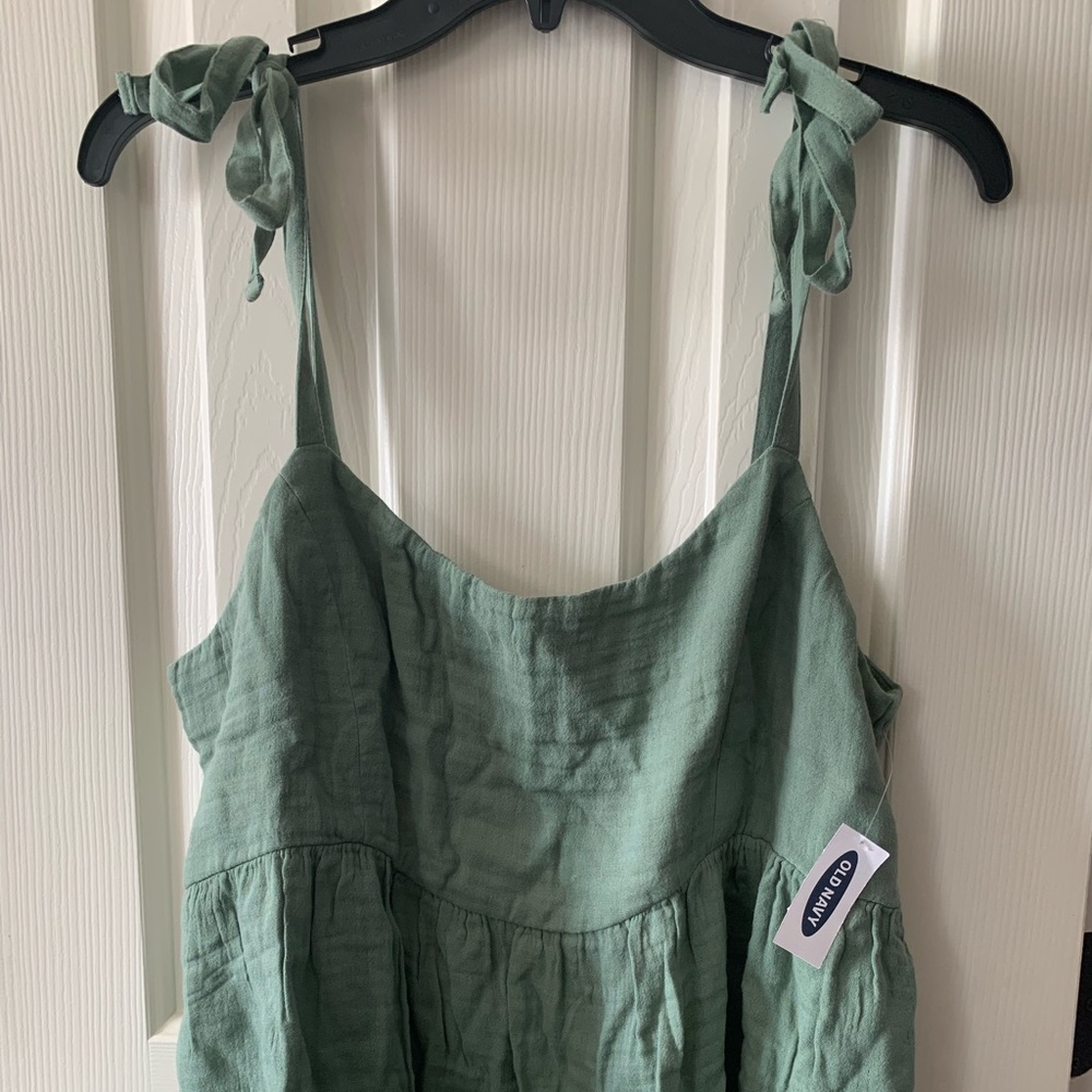 NWT Old Navy Green Sleeveless Top